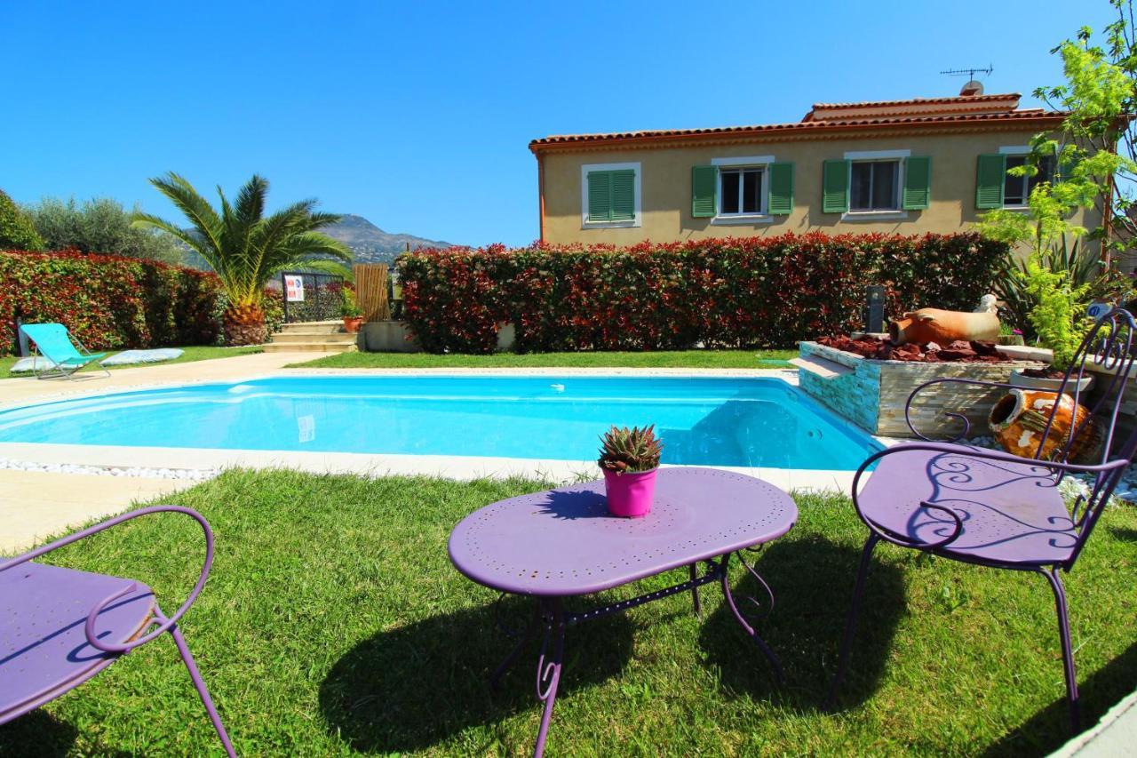 Coin Azur Des Amoureux Carros Exterior photo